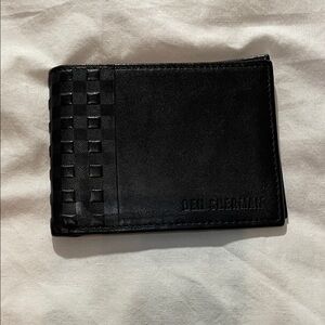Ben Sherman Black Leather Bi-Fold Wallet with Check Pattern Accent